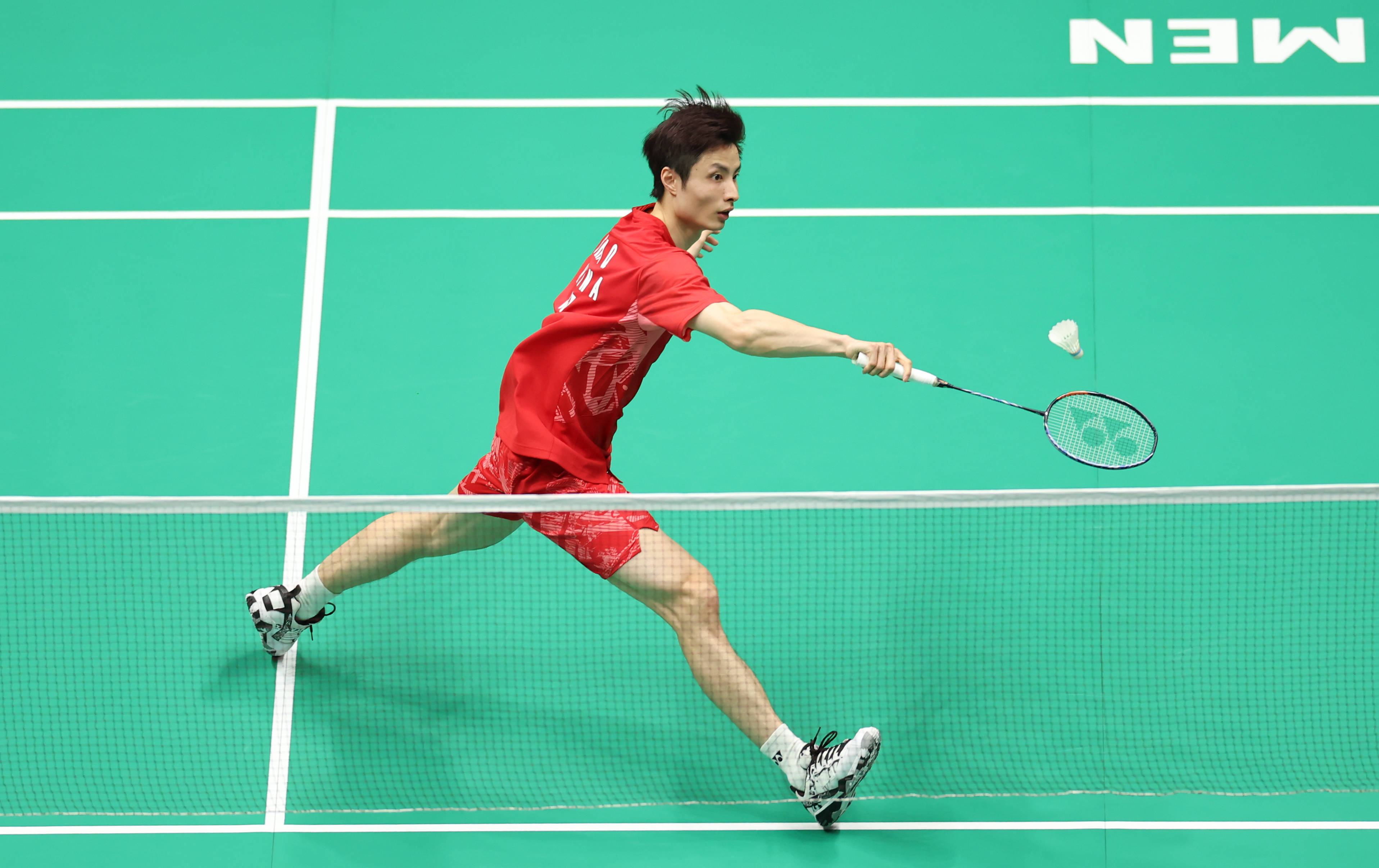 她多次利用 她多次利用